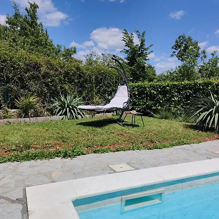 Lente Villa Polje (Krk)